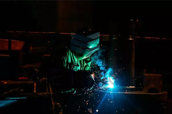 Производство опор освещения: этапы и технология